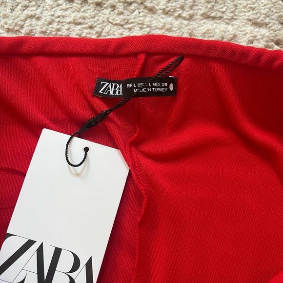 NWT Zara Red Strapless Fluid Jumpsuit size Large - Picture 3 of 8